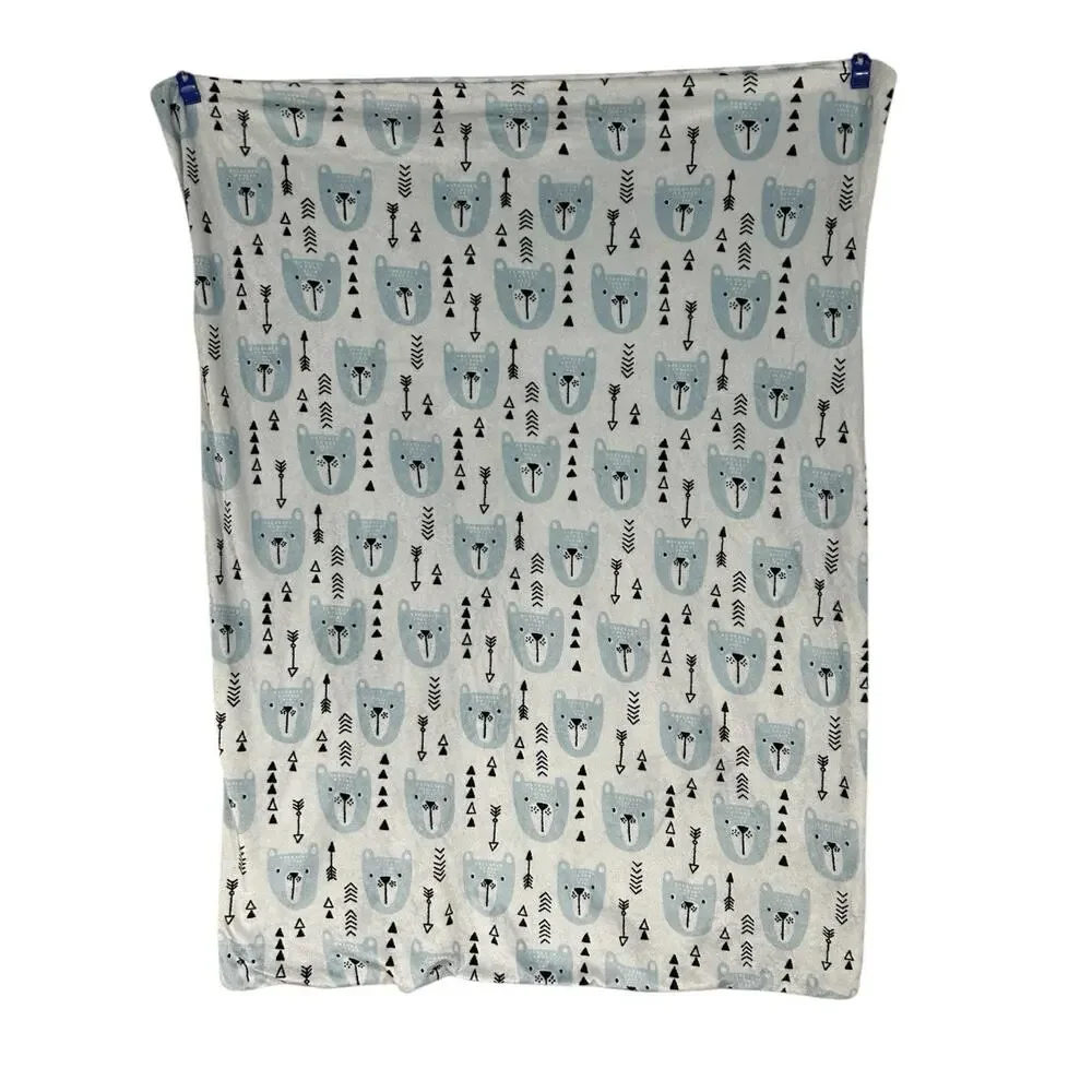 Everyday Kids Blue Bear Arrow Baby Blanket Chevron Zig Zag Triangles